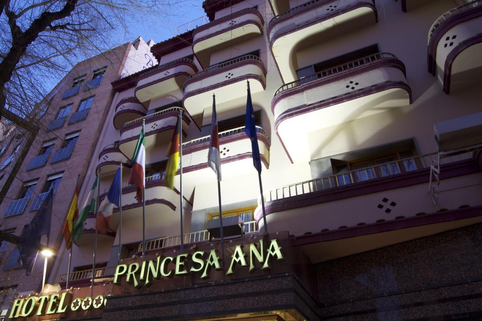 Princesa Ana Granada Exterior foto
